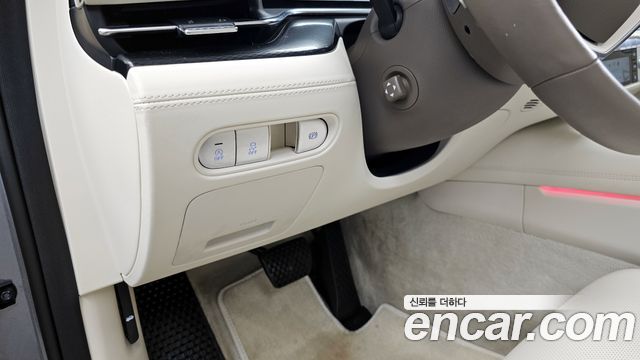 Genesis G90 2025 — photo 18