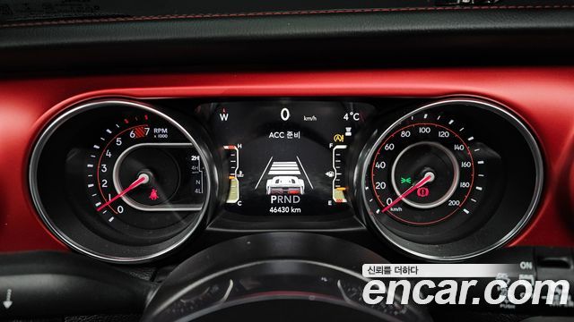 Jeep Wrangler 2022 — photo 8