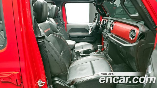 Jeep Wrangler 2022 — photo 10