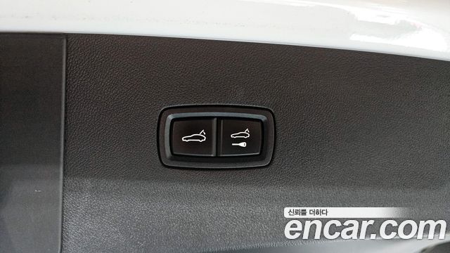Porsche Cayenne 2021 — photo 20