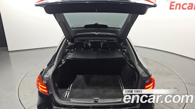 BMW Gran Turismo 2014 — photo 18