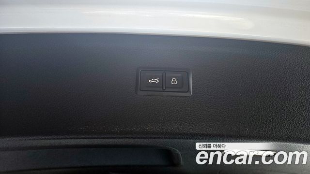 Audi Q5 2023 — photo 20