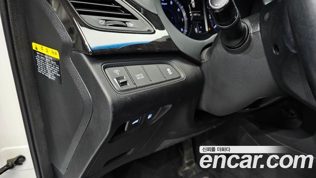 Hyundai Grandeur 2016 — photo 14