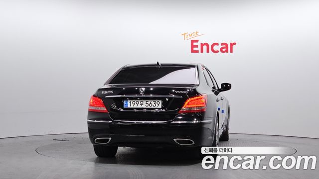 Hyundai Equus 2012 — photo 4