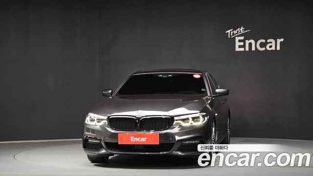 BMW 5-Series 2020 — photo 3