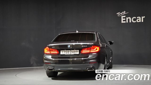 BMW 5-Series 2020 — photo 4