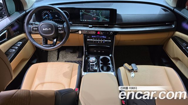 Kia Canival 2023 — photo 7
