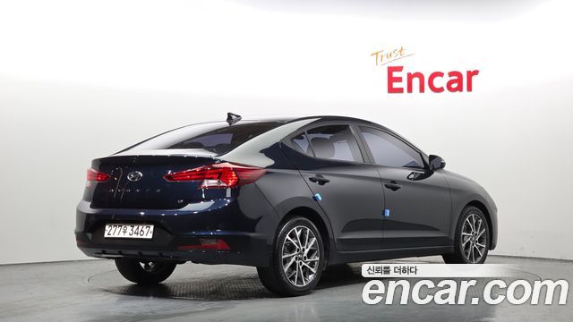 Hyundai AVANTE 2019 — photo 2