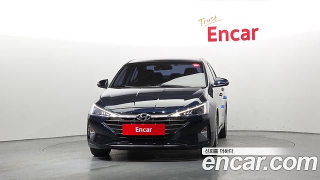 Hyundai AVANTE 2019 — photo 3