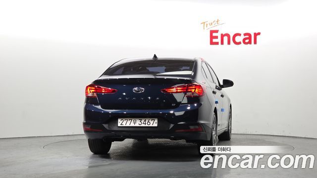 Hyundai AVANTE 2019 — photo 4