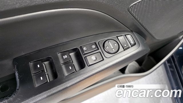 Hyundai AVANTE 2019 — photo 14