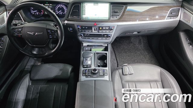 Genesis G80 2018 — photo 10