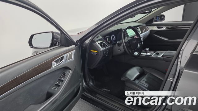 Genesis G80 2018 — photo 18
