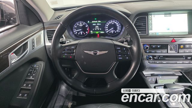 Genesis G80 2018 — photo 20