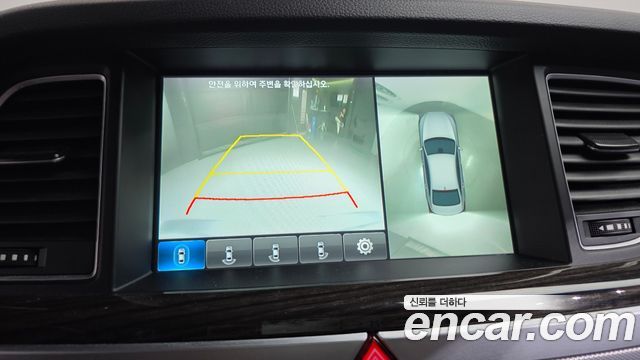 Genesis G80 2018 — photo 22