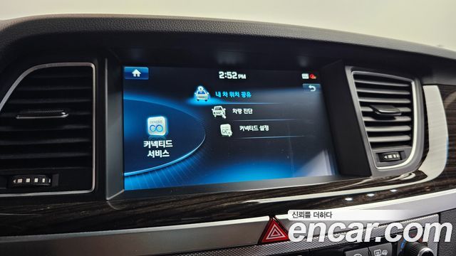 Genesis G80 2018 — photo 34