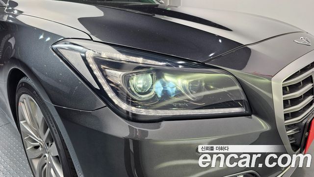 Genesis G80 2018 — photo 41