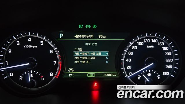 Genesis G80 2018 — photo 48