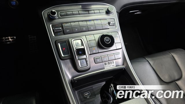 Hyundai Santafe 2021 — photo 9