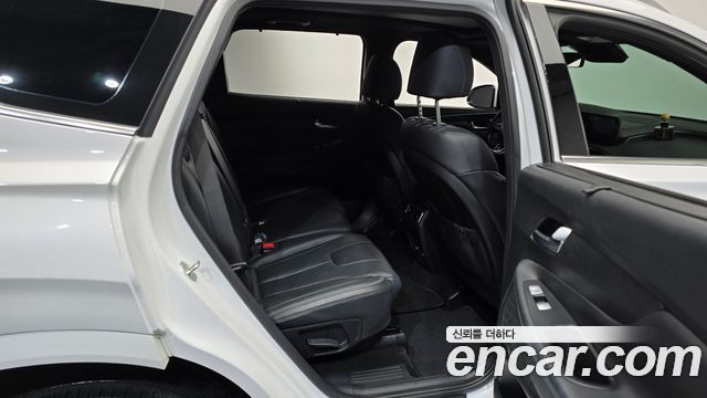 Hyundai Santafe 2021 — photo 12