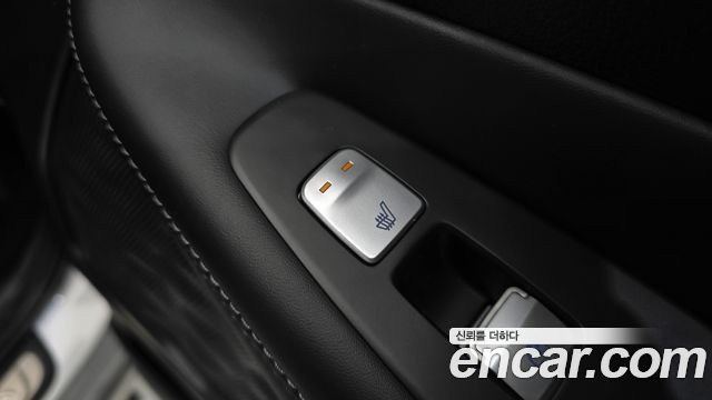 Hyundai Santafe 2021 — photo 18