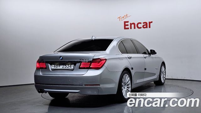 BMW 7-Series 2014 — photo 2
