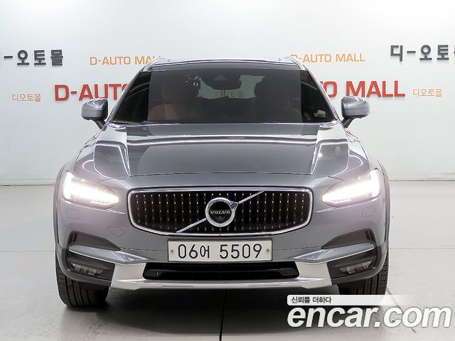 Volvo V90 2018 — photo 3