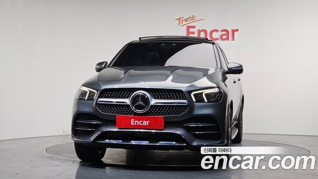 Mercedes-Benz GLE-Class 2021 — photo 3
