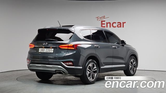 Hyundai Santafe 2020 — photo 2