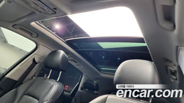 Audi Q7 2019 — photo 18