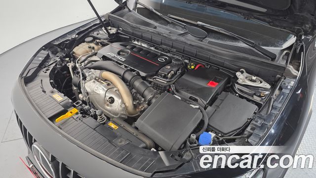 Mercedes-Benz GLB-Class 2022 — photo 6
