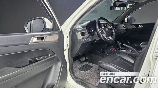 KG Mobility Rexton 2018 — photo 10