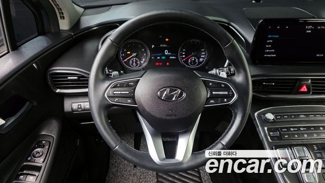 Hyundai Santafe 2021 — photo 17