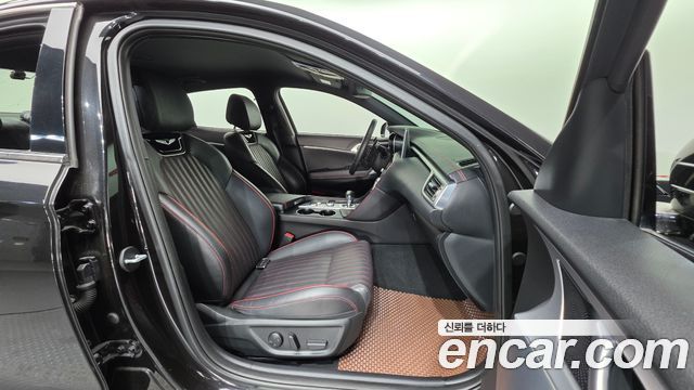 Genesis G70 2018 — photo 10