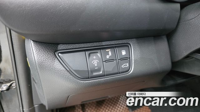 Genesis G70 2018 — photo 13