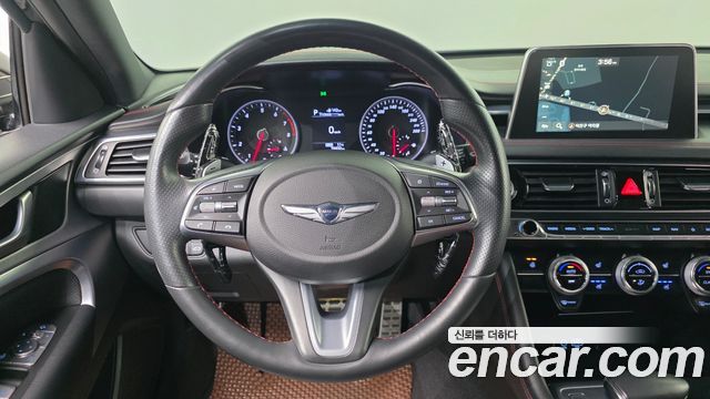 Genesis G70 2018 — photo 14