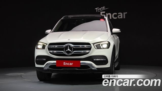 Mercedes-Benz GLE-Class 2020 — photo 3