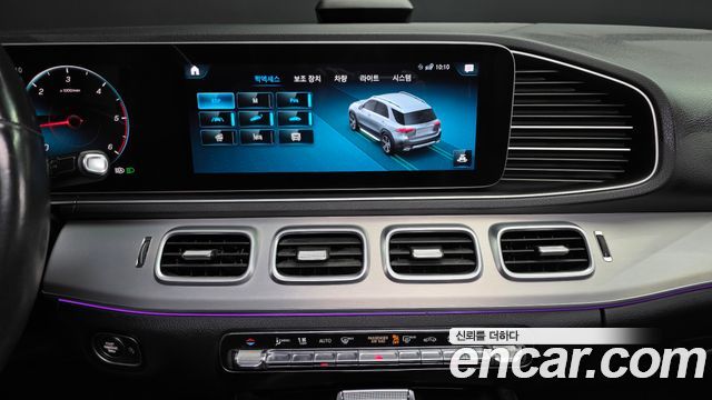 Mercedes-Benz GLE-Class 2020 — photo 14