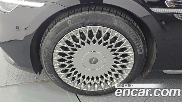 Genesis G90 2019 — photo 5
