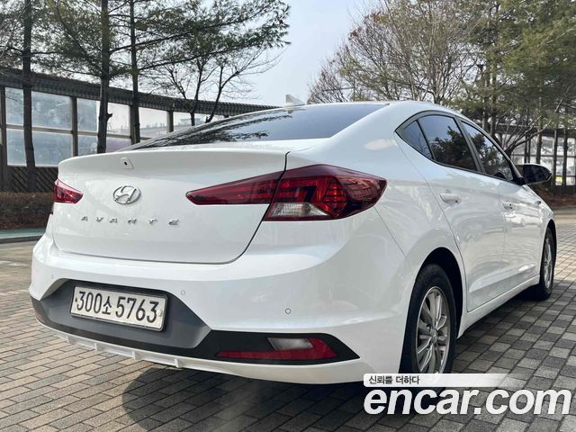 Hyundai AVANTE 2020 — photo 4
