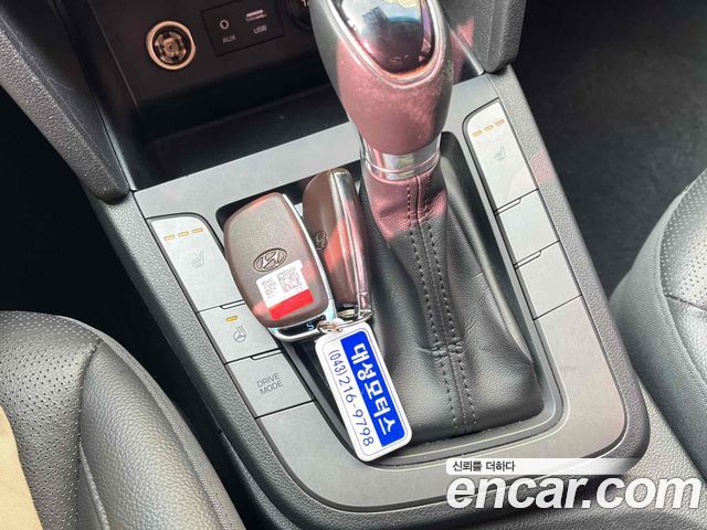 Hyundai AVANTE 2020 — photo 19