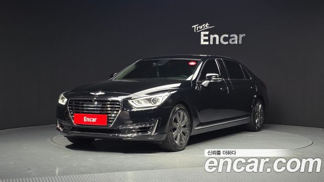 Genesis EQ900