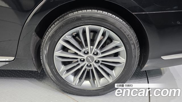 Genesis EQ900 2016 — photo 5