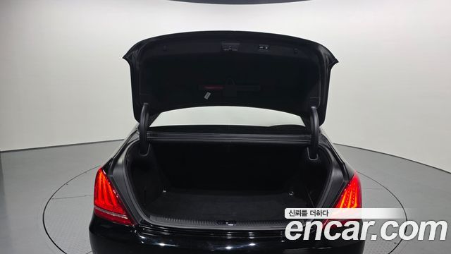 Genesis EQ900 2016 — photo 20