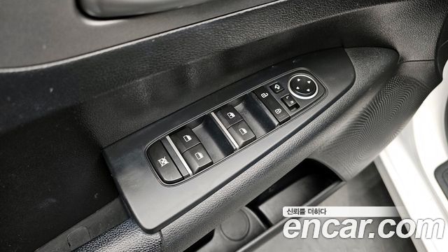 Kia K3 2021 — photo 18