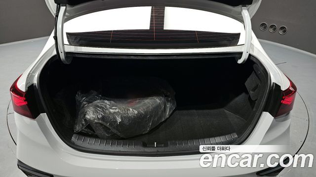 Kia K3 2021 — photo 20