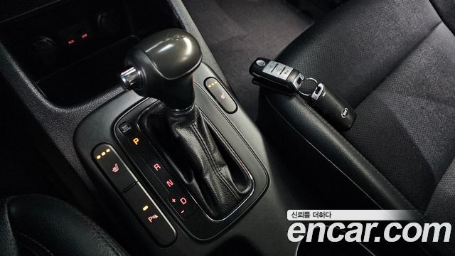 Kia K3 2015 — photo 9