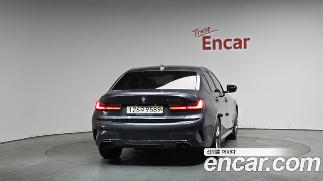 BMW 3-Series 2020 — photo 4