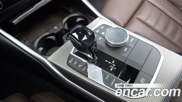 BMW 3-Series 2020 — photo 9