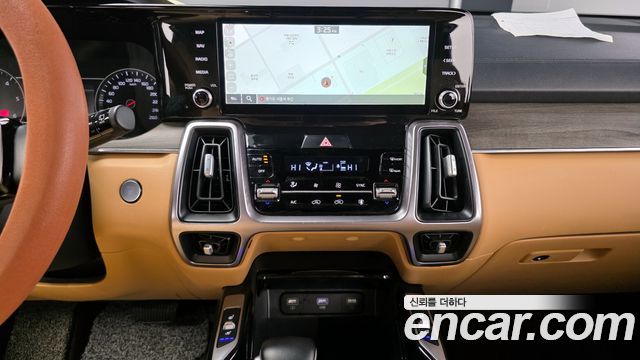 Kia Sorento 2022 — photo 17
